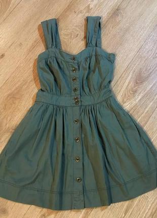 Обалденное платье с открытой спинкой😍