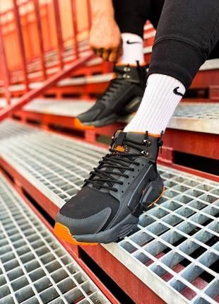 Кросівки жіночі / чоловічі чорні / оранжеві високі  nike huarache acronym"black/orange"2 фото