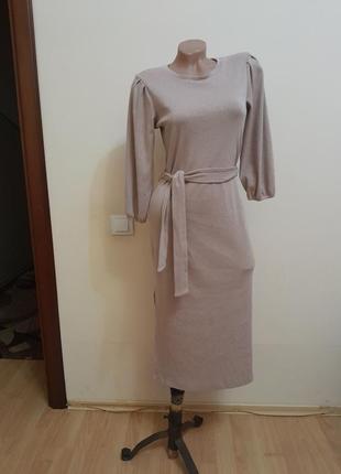 Трикотажное платье s-м bershka меди