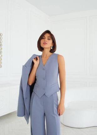 Костюм тройка жилетка на подкладке, пиджак, брюки