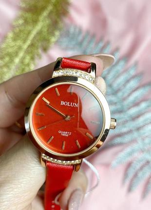 Женские часы bolun,красные к.222133 фото