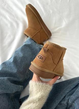 Ugg уггі2 фото