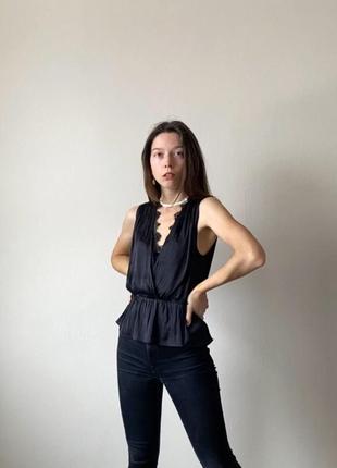 Чорний сатиновий аласний топ блуза з мереживом h&m