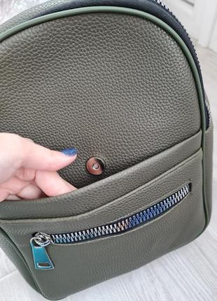 Стильный рюкзак из экокожи хаки зеленый6 фото