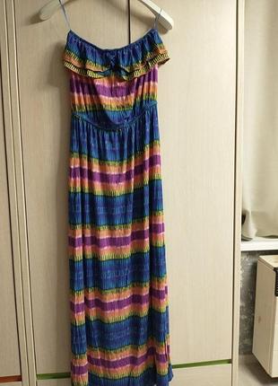 Сарафан плаття