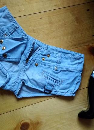 Мега круті джинсові шортики