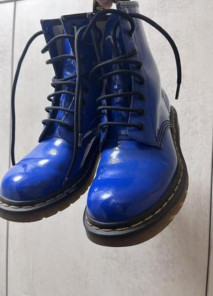 Dr. martens