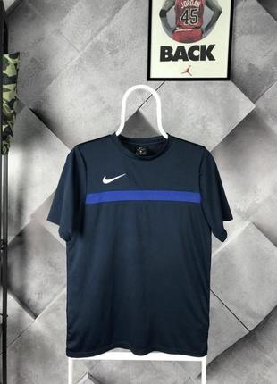 Nike dri fit size m футболка мужская спортивная