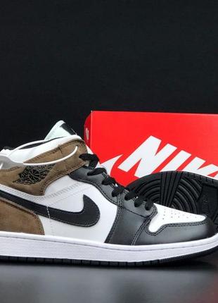 Високі зимові чоловічі шкіряні кросівки з хутром в стилі nike Bulls air jordan 🆕 зимові джордани