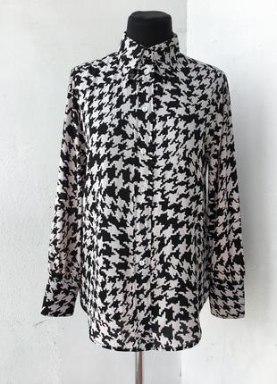 Женская рубашка блуза вышиванка чёрная белая принт кофта