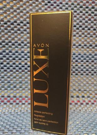 Тональный крем для лица luxe avon spf10 30 ml5 фото