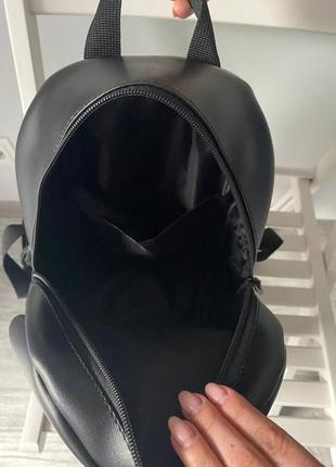 Шкіряний рюкзак чорний (новий)4 фото