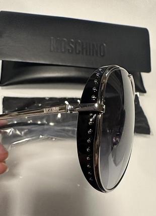 Жіночі окуляри відомого бренду moschino