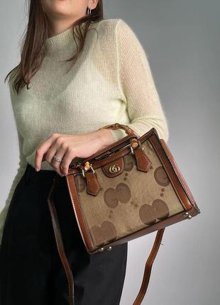 Стильна жіноча сумочка diana mini brown 24 х 19 х 9 см