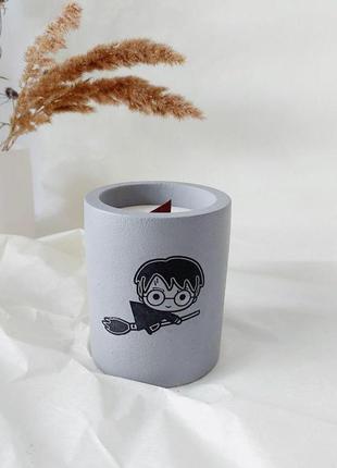 Harry potter соєва свічка в гіпсовому кашпо ручної роботи у подарунковій коробці2 фото
