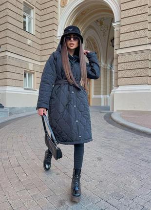 Жіноче зимове стьобане довге пальто з плащової тканини канада з капюшоном8 фото