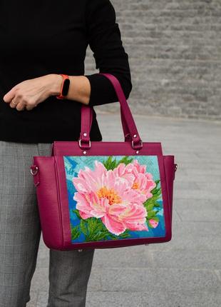 Шкіряна жіноча сумка,стильна сумка,сумка з вишивкою,вишита сумка2 фото