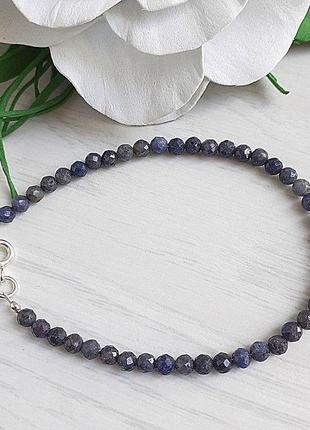 Женский браслет с натуральным сапфиром