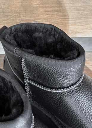 Трендовые черные женские угги короткие на повышенной подошве.кожаные,натуральная кожа и мех на зиму3 фото