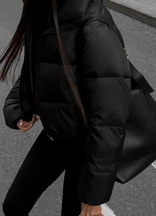 Черная укороченная куртка на синтепоне 🖤 укороченная курточка плащевка s m l7 фото