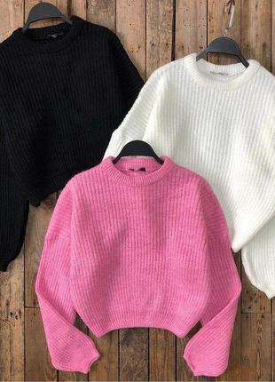 Уютные и теплые укороченные свитера