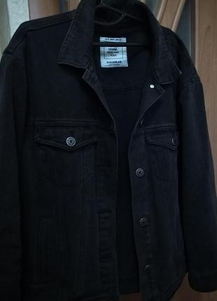 Джинсовка черная pull&bear