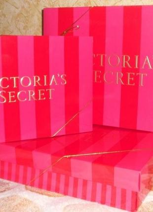 Подарункова коробка victoria's secret оригінал