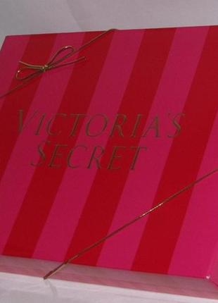 Подарочная коробка victoria’s secret оригинал3 фото