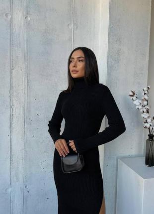 В'язана сукня гольф