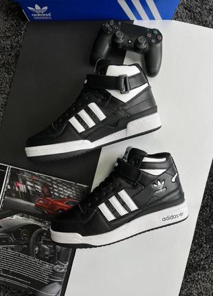 Шикарные мужские кроссовки "adidas forum 84 high black&white fur winter"