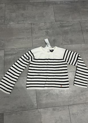 Очень красивый свитер