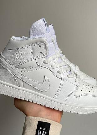 Женские кроссовки nike air jordan retro 1 white #найк