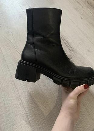 Черевички на платформі в стилі zara