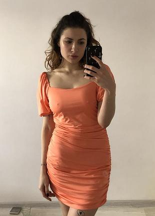 Сукня помаранчева