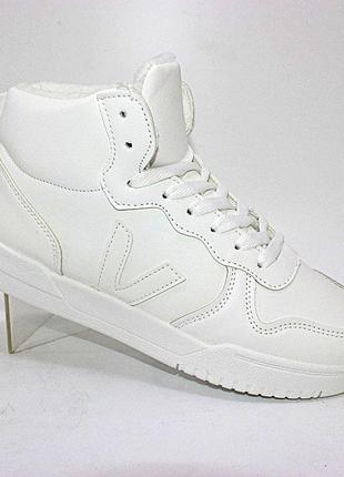 Білі зимові кросівки, черевики для хлопчика підлітка 11190