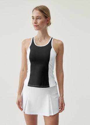 Двокольоровий спортивний топ