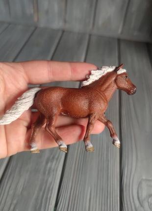 Фигурка лошадь schleich5 фото