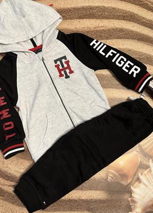 Спортивний костюм на флісі tommy hilfiger