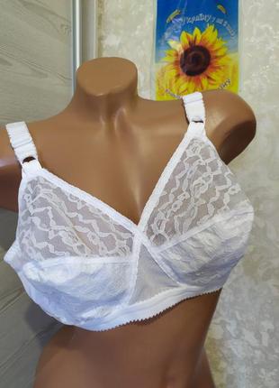 95в, мягкий кружевний бюстгалтер без кісточок playtex