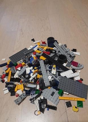 Деталі конструктору lego