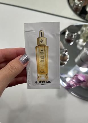 Guerlain abeille royale advanced youth watery oil сыворотка на основе масел для разглаживания и разъяснения кожи 0.5ml1 фото