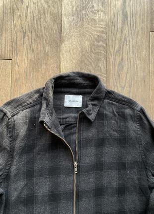Рубашка на молнии клетчатки