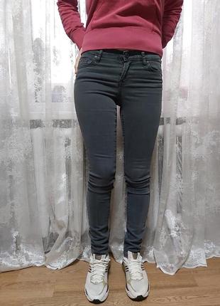 Красивые очень стильные джинсы cubus as