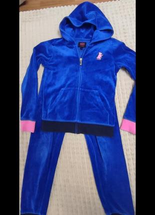 Велюровый спортивный костюм juicy couture  на рост на 132 р