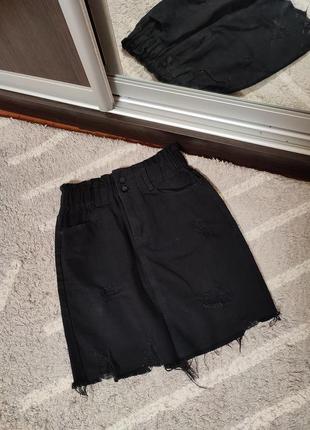 Черная джинсовая юбочка на резинке с необработанным низом,р.281 фото