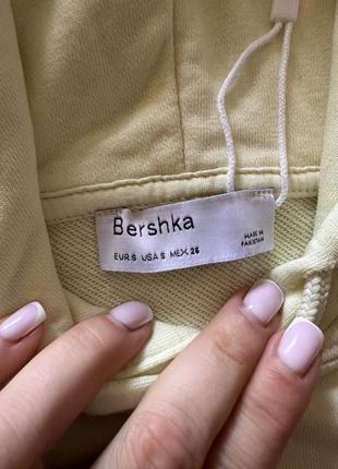 Новый объемный свитшот bershka2 фото