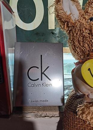Calvin kliein коробка від годинника