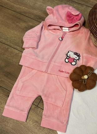 Рожевий костюмчик “ hello kitty” штанці фірми bd collection та кофтинка з вушками h&m