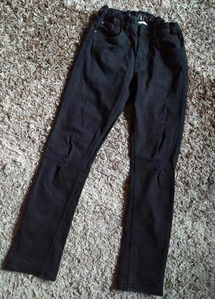 Джинсы скинни узкачи порваности потертости