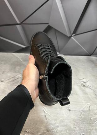 Зимние ботинки из высококачественной натуральной плотной кожи4 фото